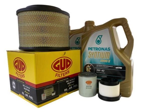 Toyota Hilux 2.5/3.0 D4D Service Kit with Oil_0