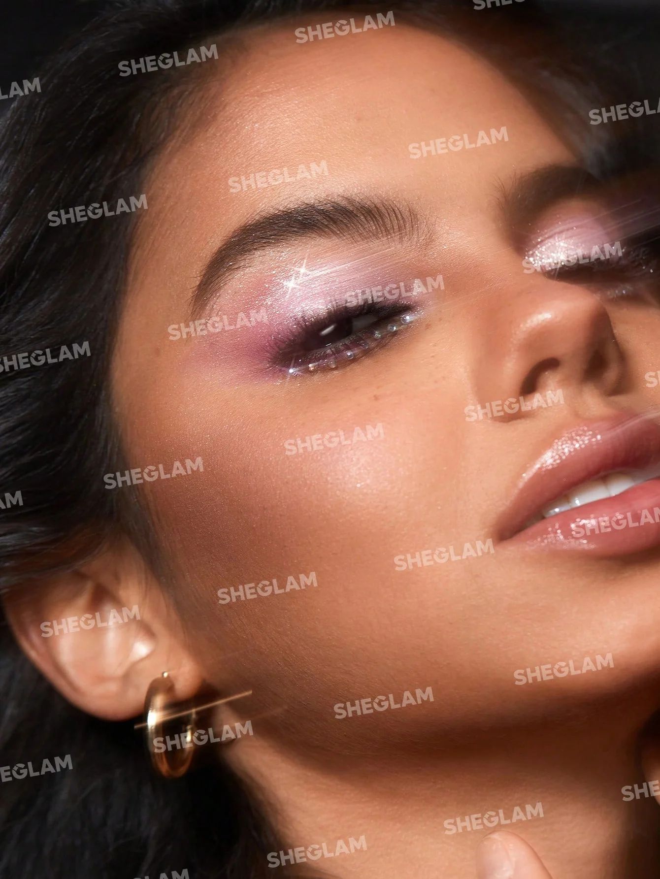 SHEGLAM Gleam Chaser Eyeshadow Topper - Just Glazed_4