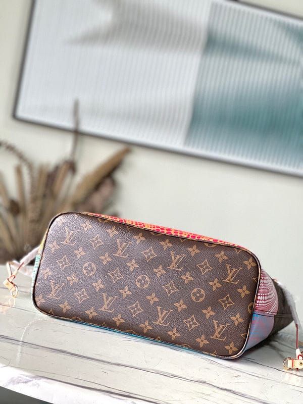 LOUIS VUITTON YK Neverfull MM bag_3