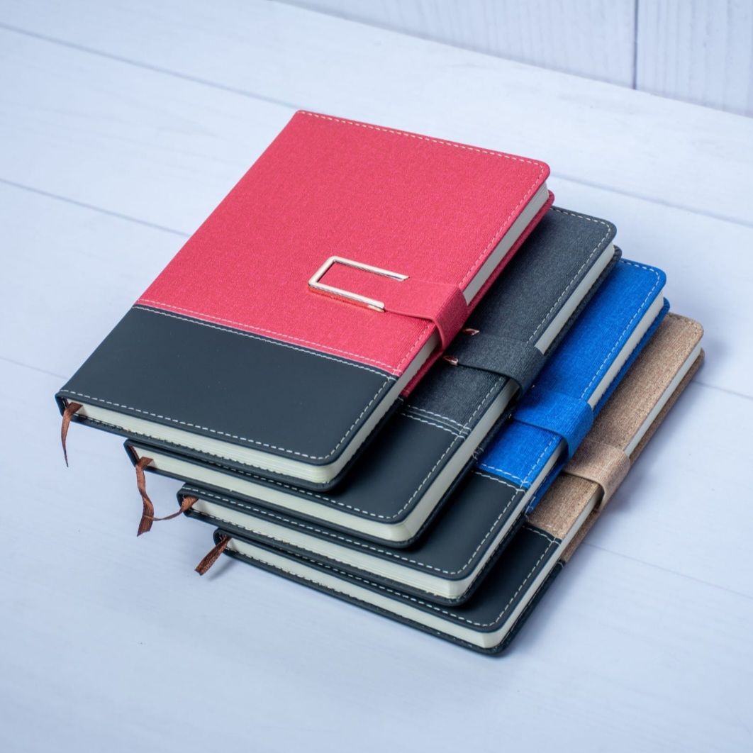 A5 2-tone U-Buckle Notebook_0