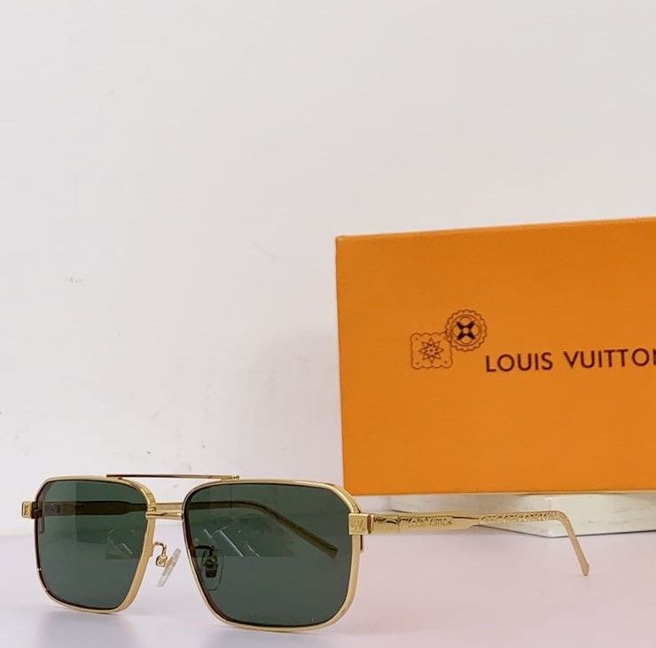 LOUIS VUITTON _0