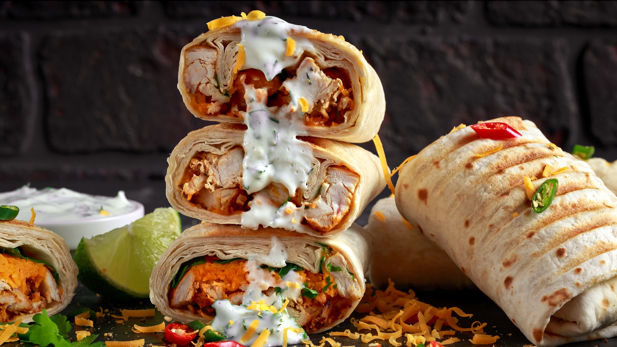 001.  Meal Deal/ Eine - 2 BBQ Chicken Wraps, 2 drinks_0