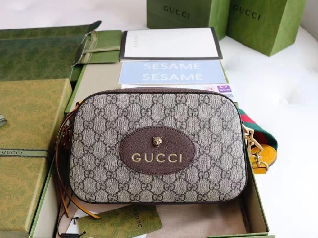 GUCCI Neo Vintage GG Supreme Shoulder Messenger Bag_0