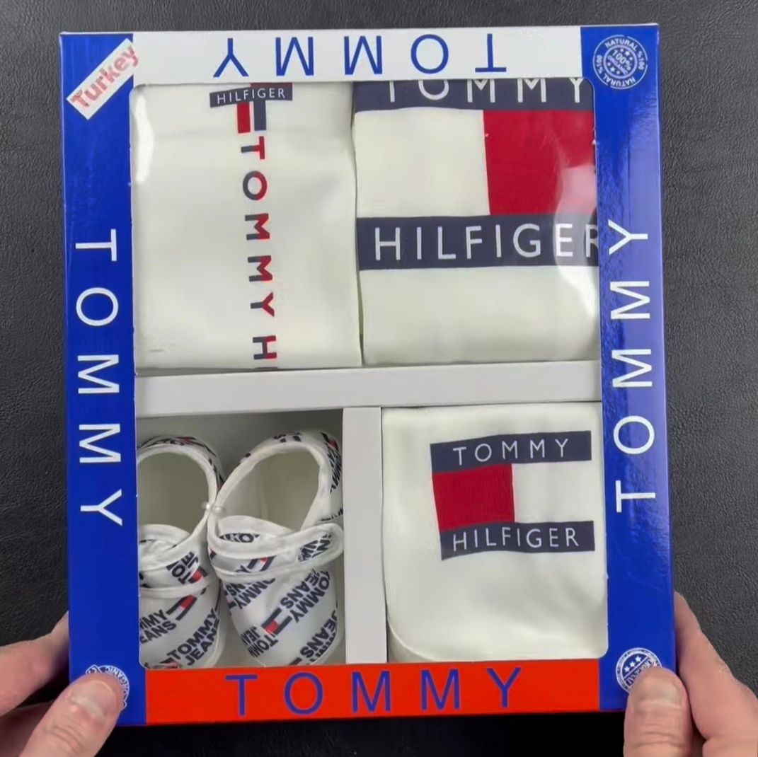 Tommy Hilfiger_0