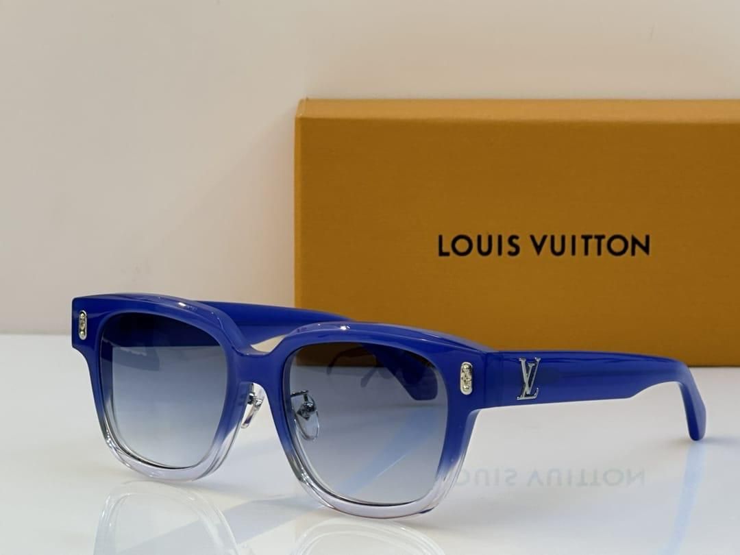 LOUIS VUITTON_0