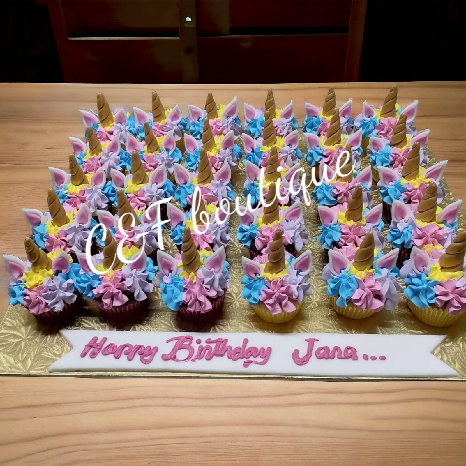 unicorn cupcakes_0