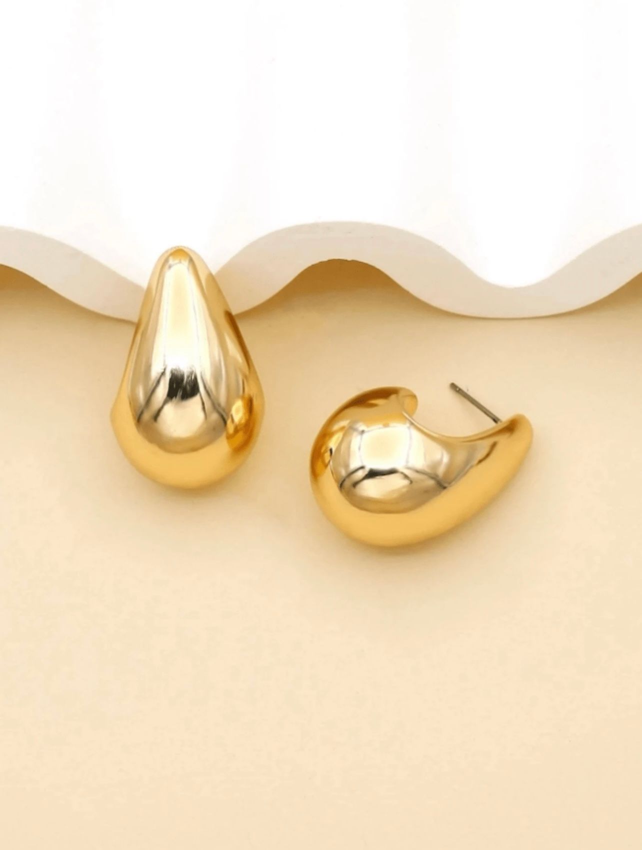 Tear drop earring _2