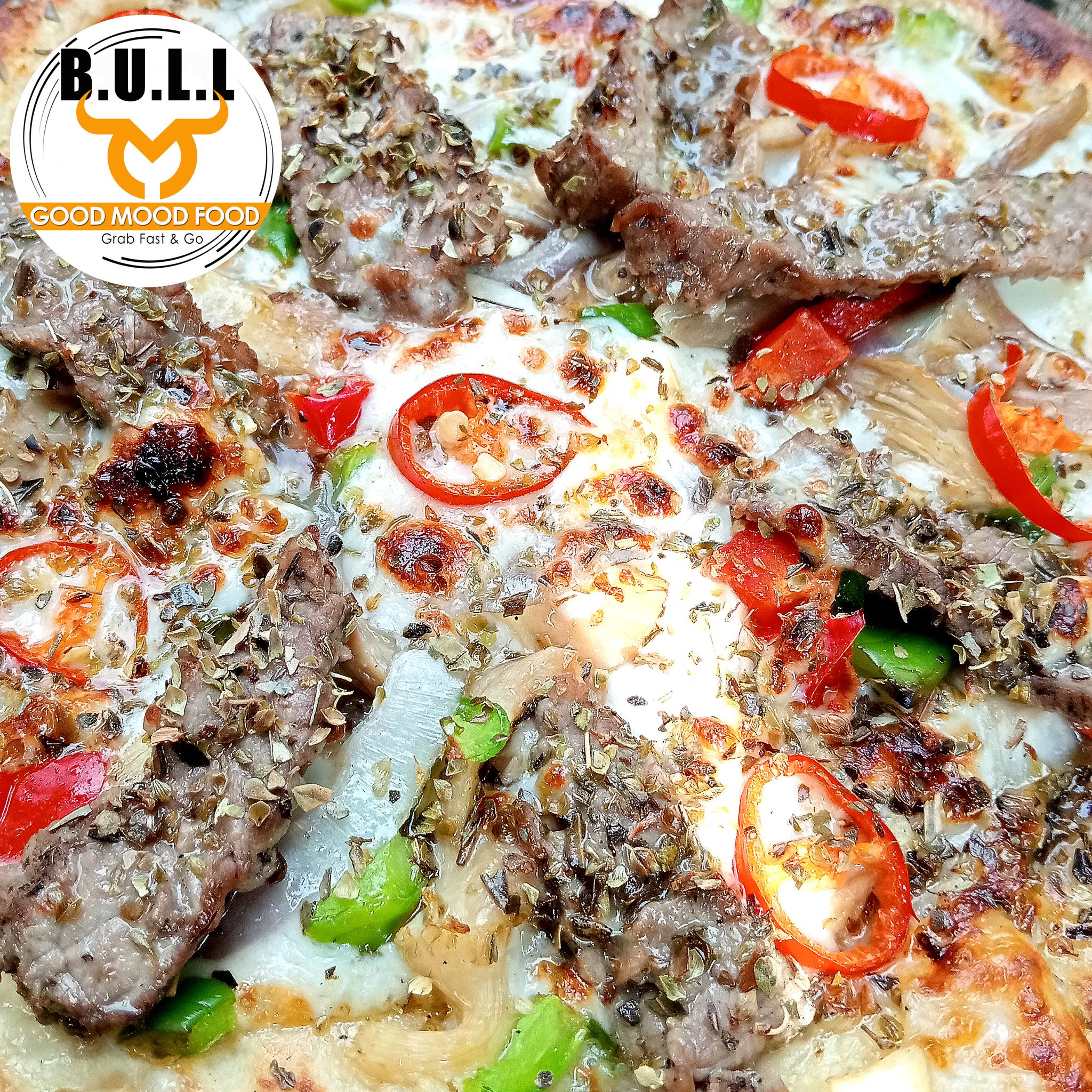 Pizza 'Vito' - Steak Alfredo Sauce_1