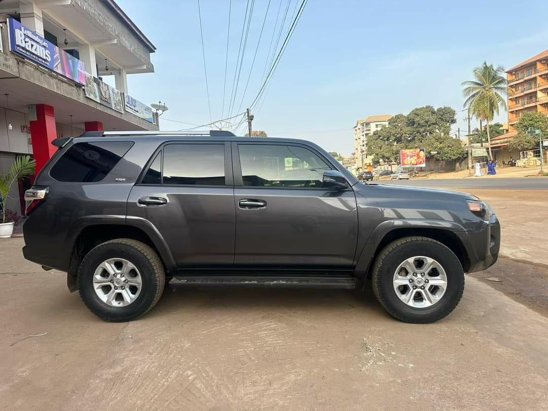 Toyota 4 runner_1