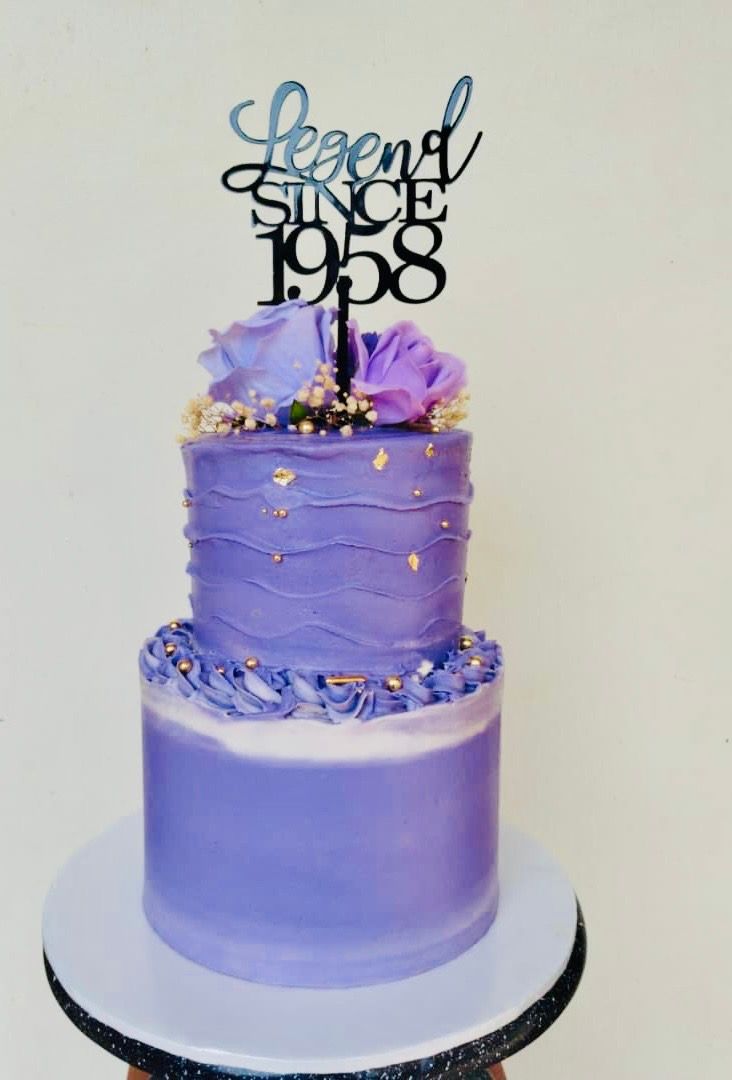 2 Tier cakes (Fondant)_2