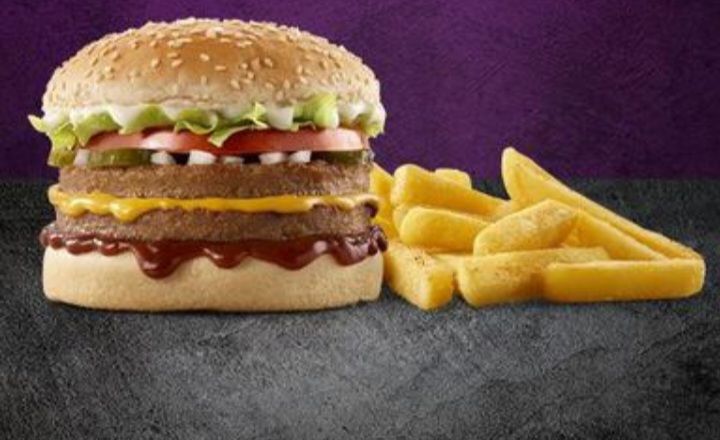 Double veggie burger meal _0