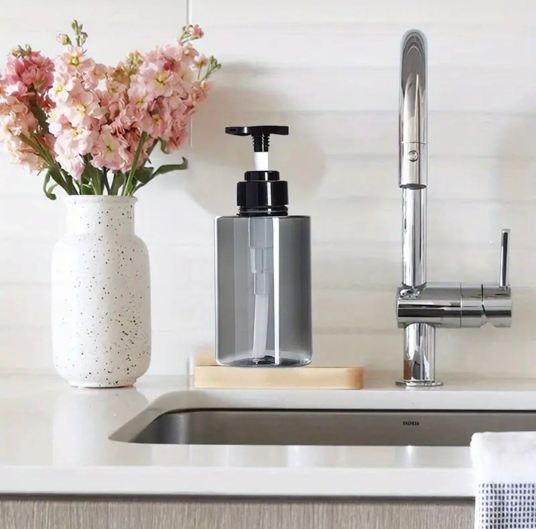 Refillable Hand Soap Dispenser_2