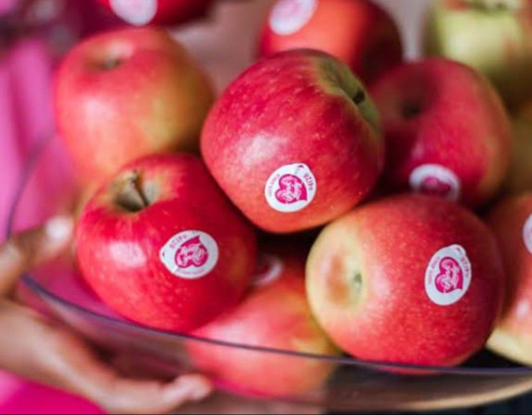 Pink lady apples _0