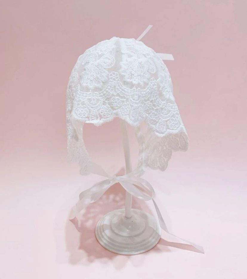 Baby girls White Lace Bonnet for Christening /Baptism_1