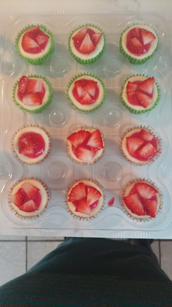 Strawberry Cupcake Cheesecake_0