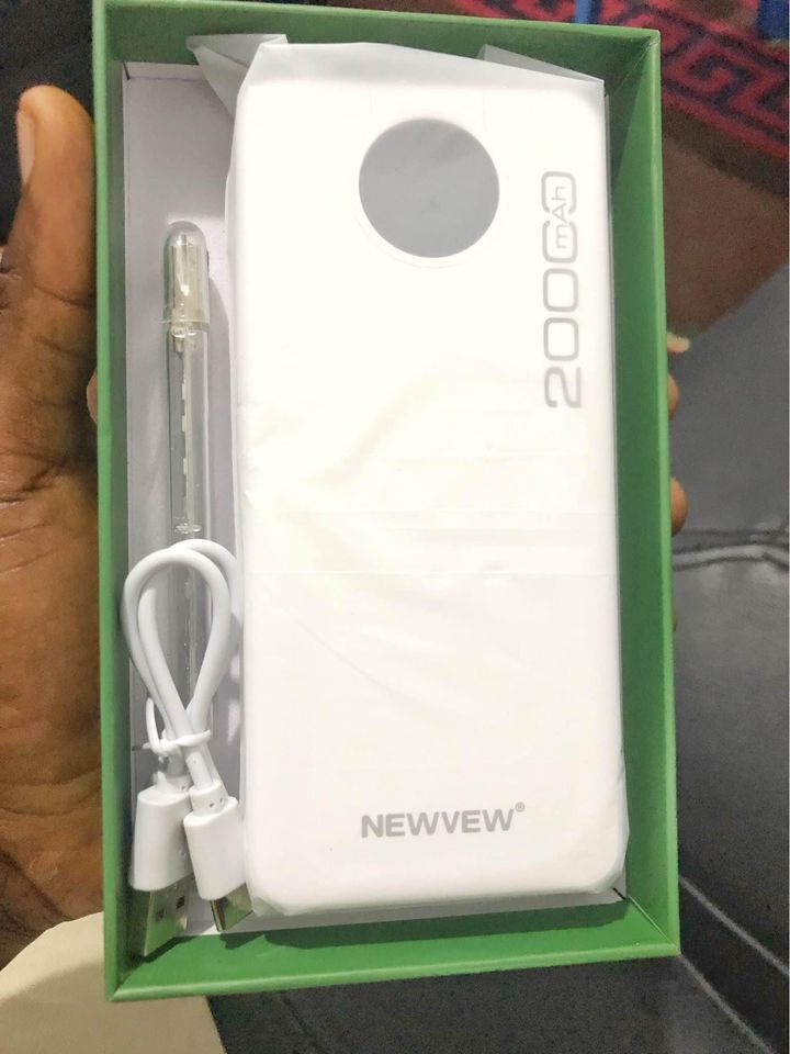 Original 20,000mah NEWVEW power bank_2