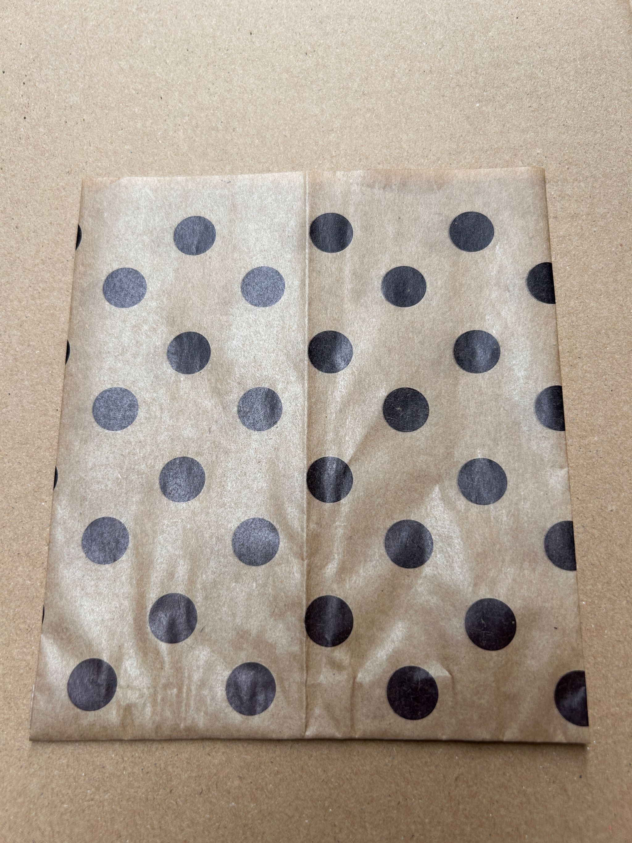 “POLKA DOT” DELI TAKEOUT BAGS - BLACK & BROWN_1