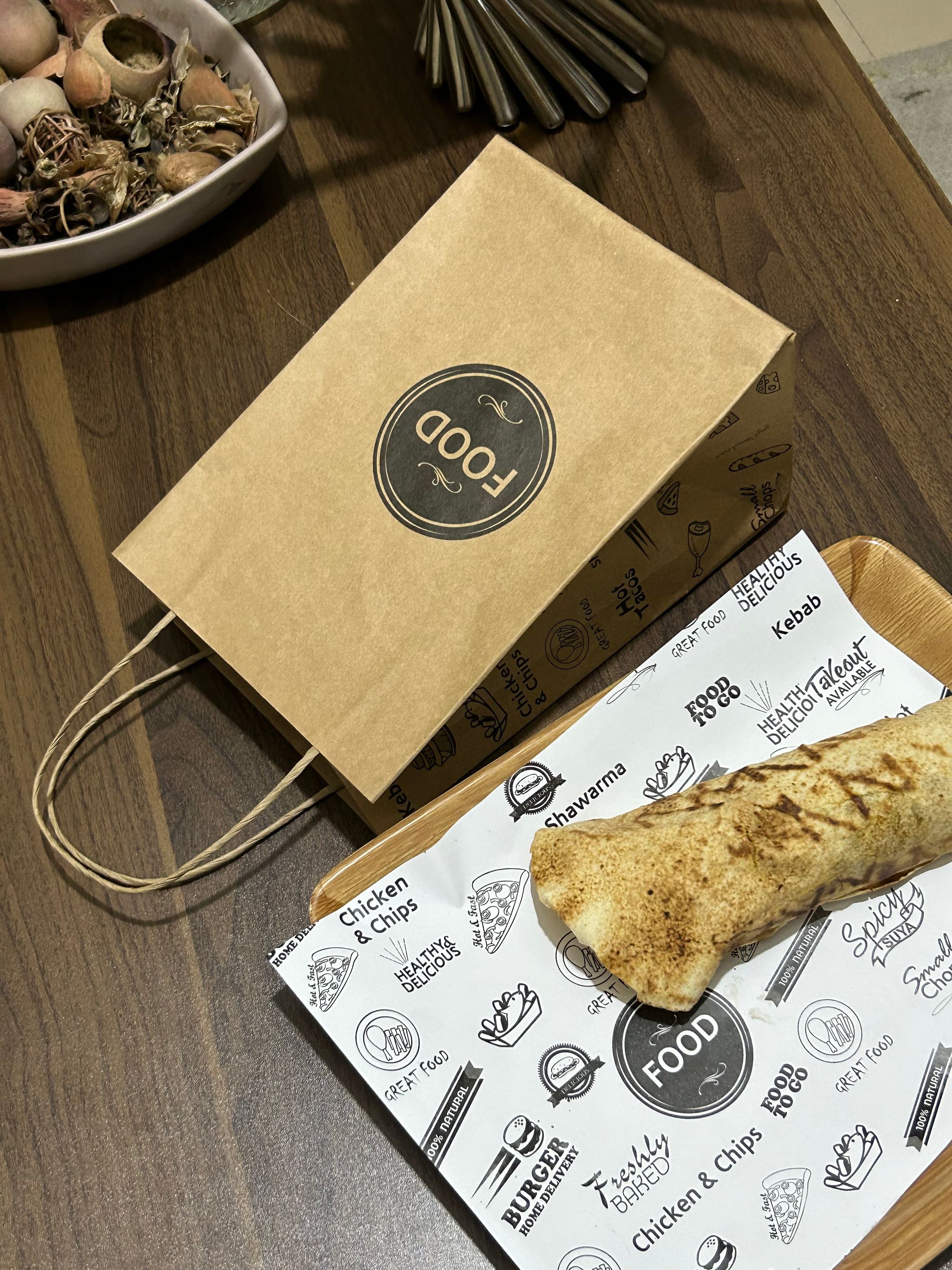 “FOOD” BROWN DELIVERY TAKEOUT BAGS  (WITH TWIST HANDLES) _2