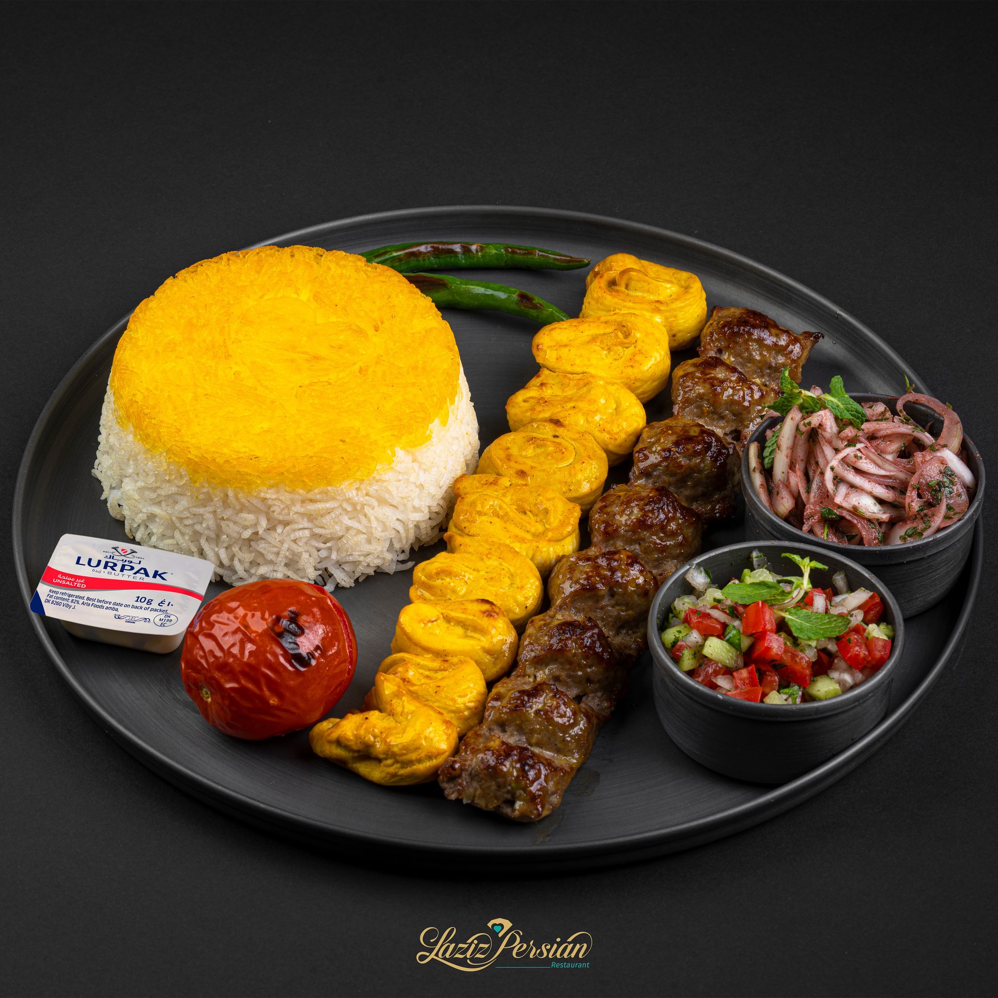 Cholo Kabab Vaziri (mixed grill lamb minced kobide and chicken boneless kabab with rice)_0