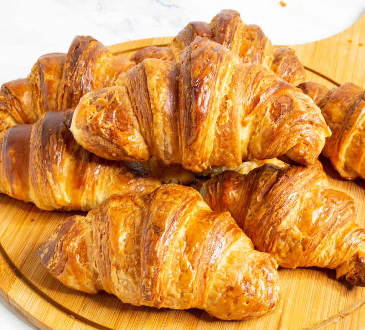 Croissant 🥐_0