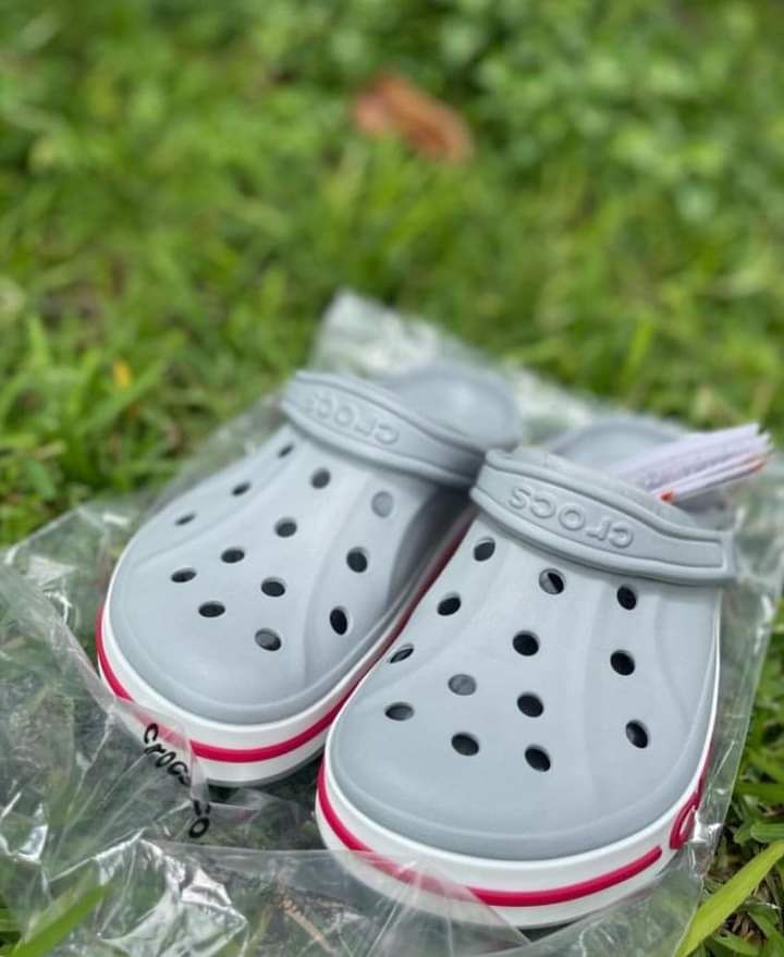 Crocs🐊_1