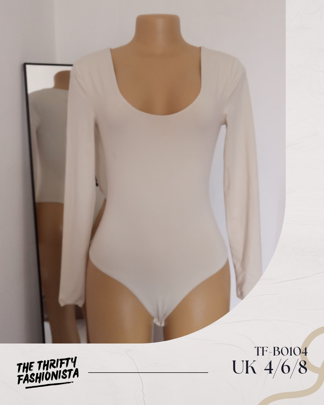 Simple Elegant White Square Neck  Long-sleeve Bodysuit_0