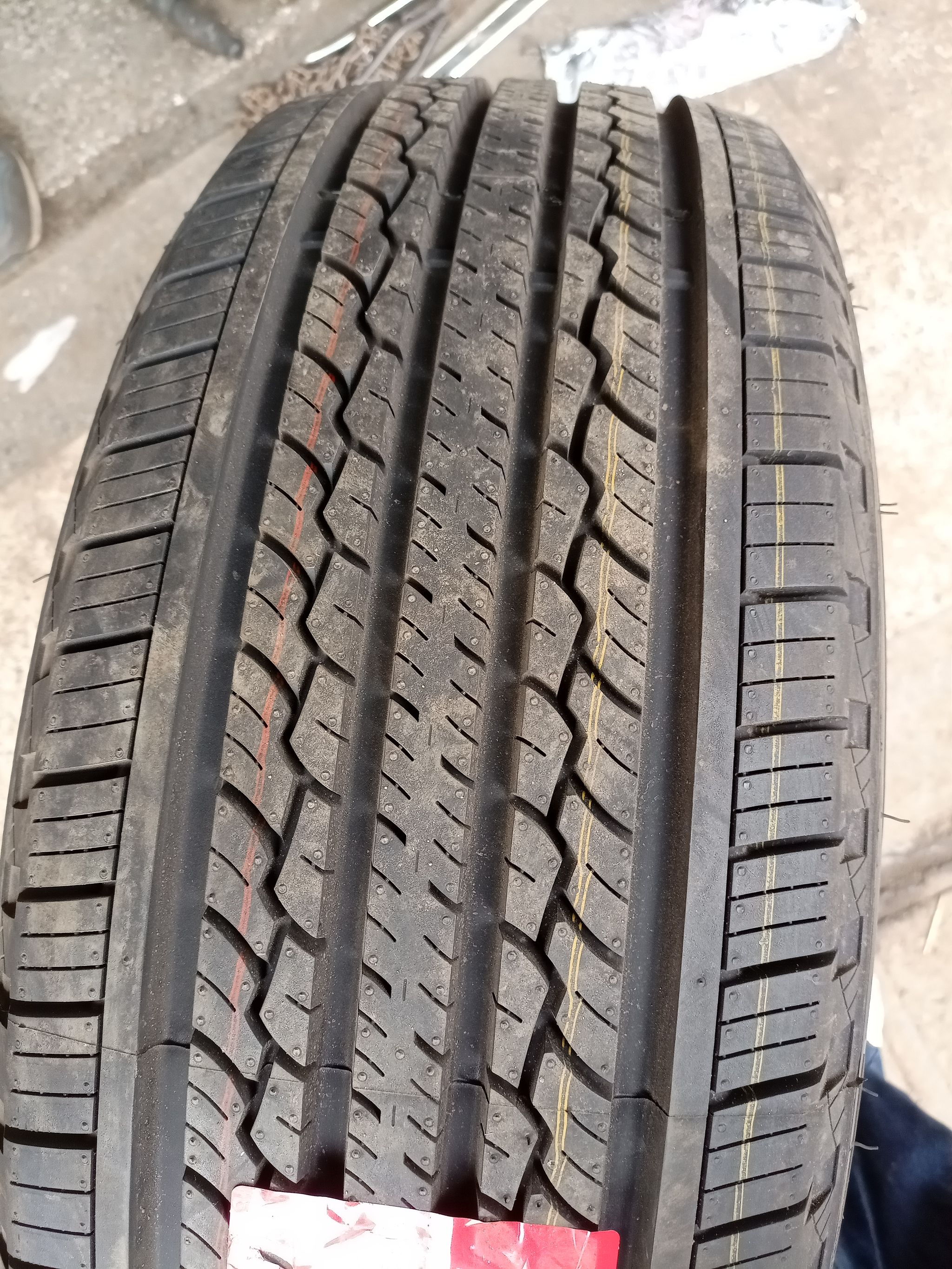 235/60r18 Three A _1