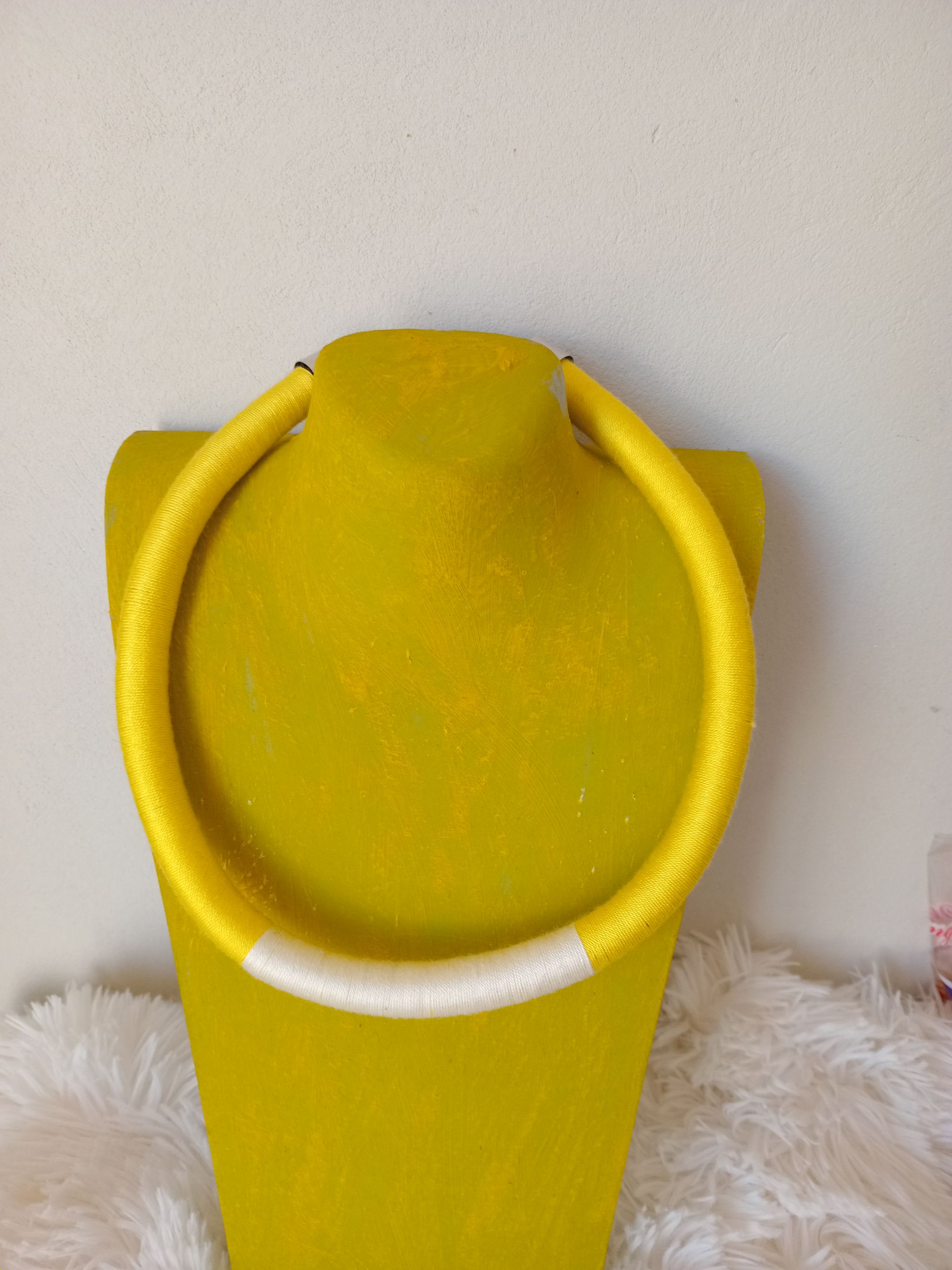 Dinaledi yellow neck ring _0