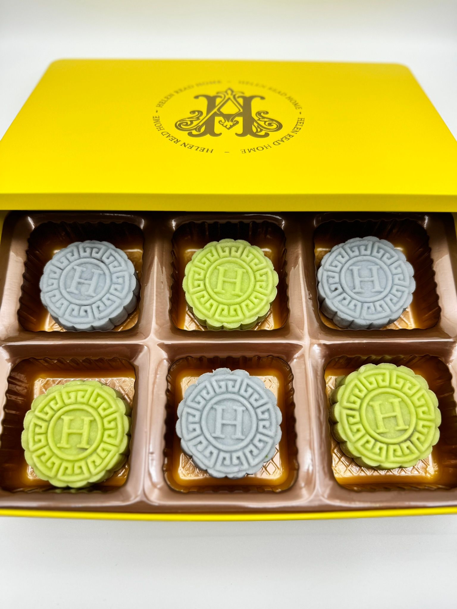 Snowskin Mooncake (6 pieces, 1 tin)_1
