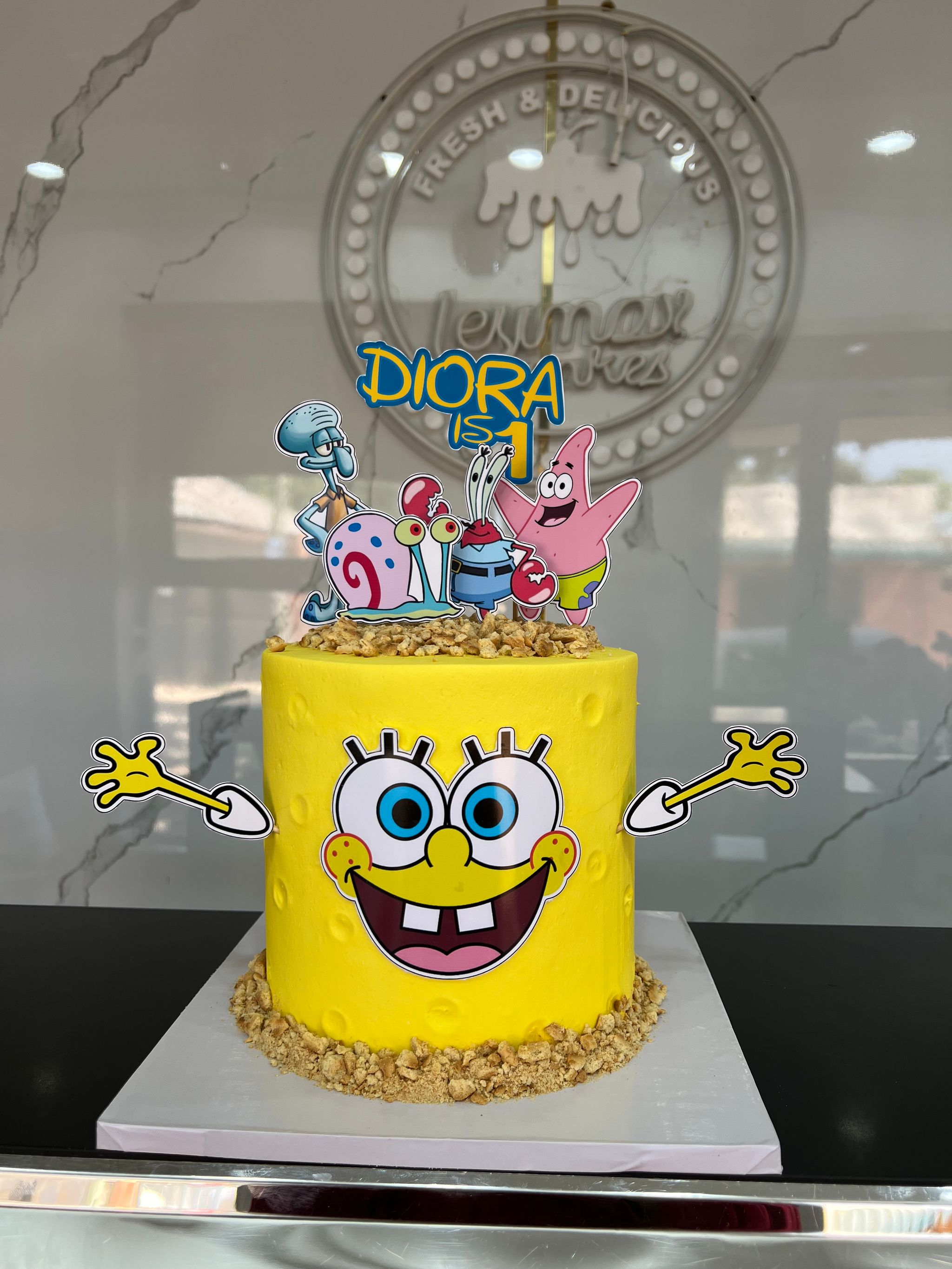 SPONGEBOB BUTTERCREAM CAKE_0