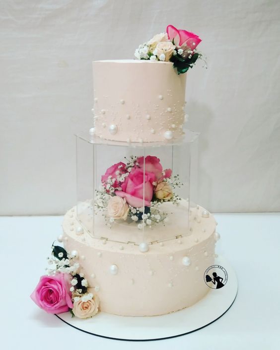 2 Tiered Wedding Cake - Buttercream Finish _1