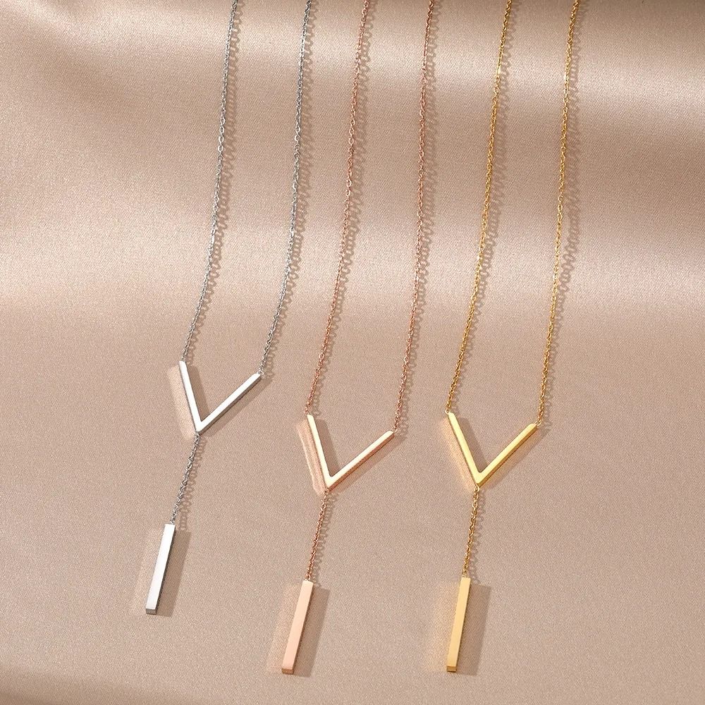 VKME Fashion Stainless Steel Gold Plated V Letter Pendant Necklace For Women Jewelry_4