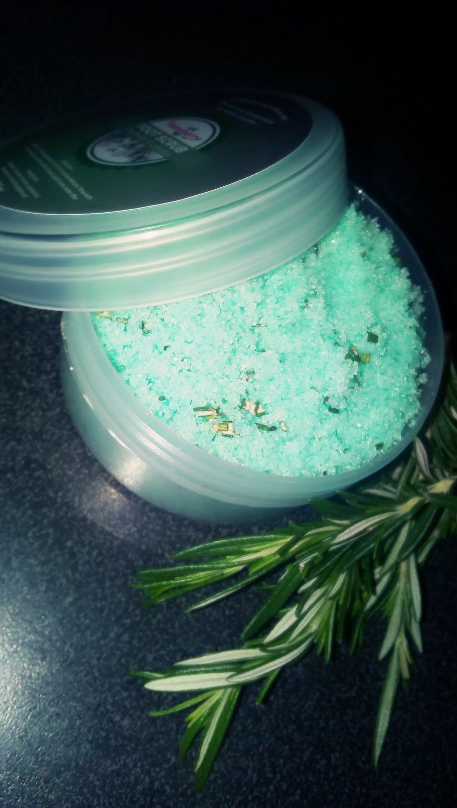 Rosemary & Eucalyptus foot scrub (125ml)_1