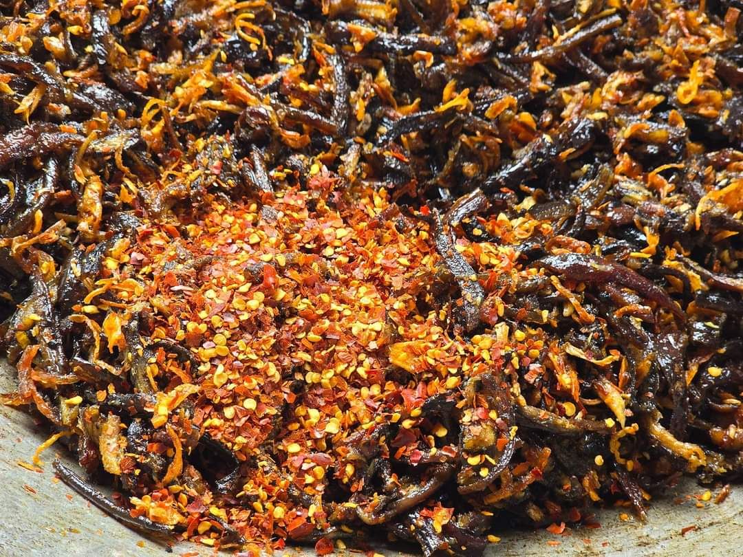ပန်းခရေ Kitchen_ငါးရှဥ့်စပ်ခြောက်ကြော်_8