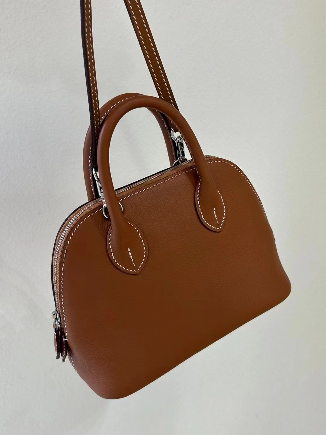 [Another Bag] Partisan Hand- Crafted Mini EV Leather Bowler Bag_6