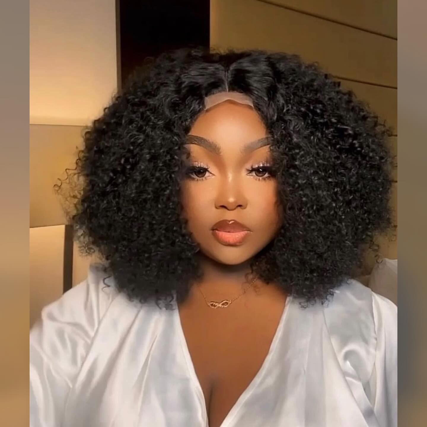 Curly blend wig_0