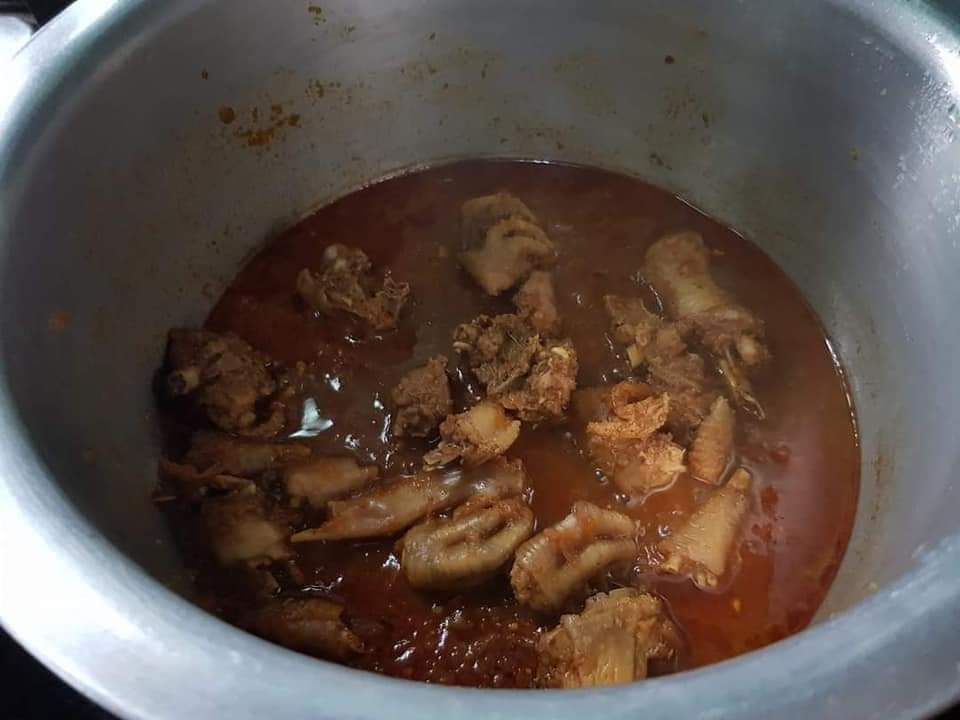 ပန်းခရေ Kitchen_ပန်းသေးခေါက်ဆွဲဟင်းချက်အနှစ်ထုတ်_5