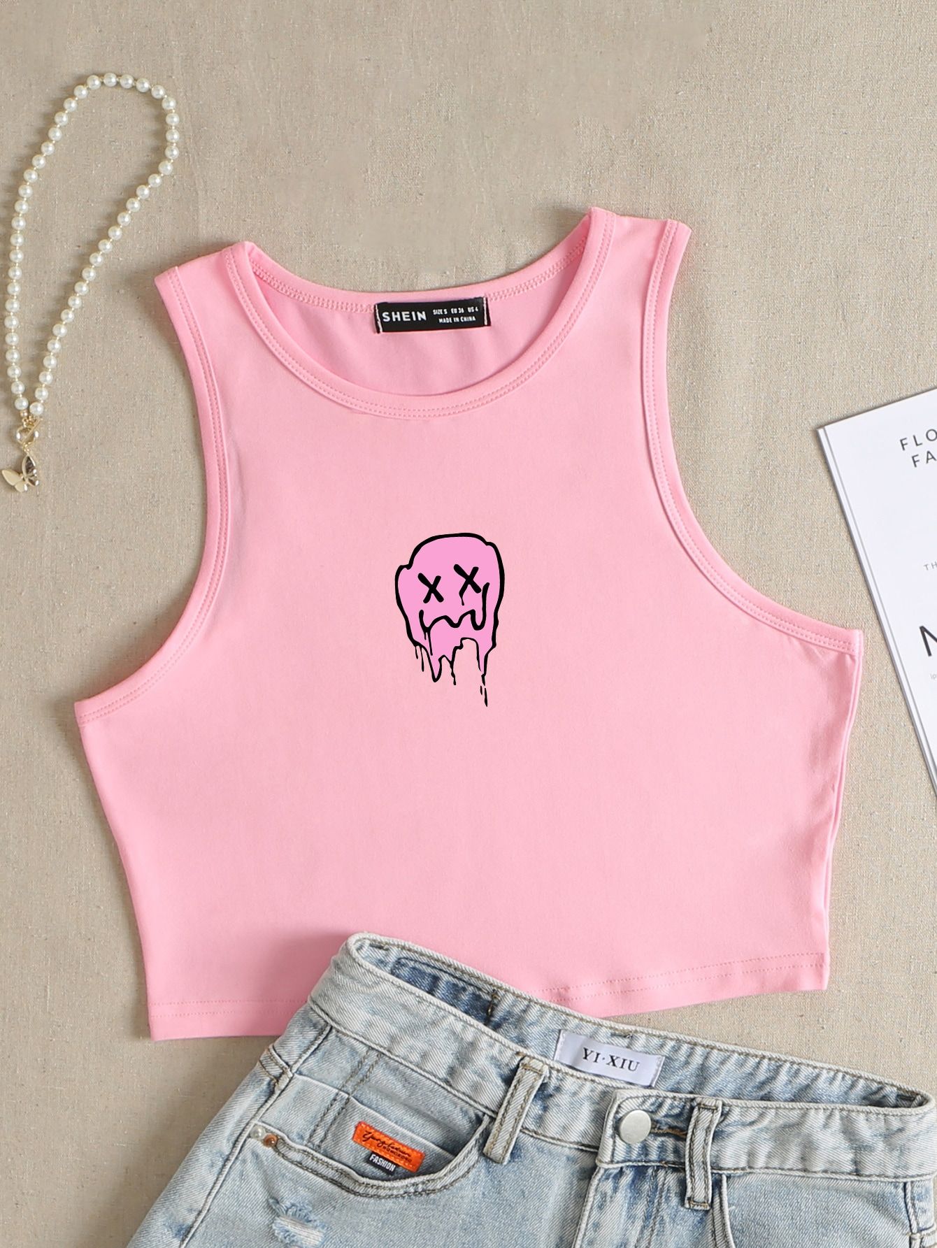 EZwear Cartoon Graphic Crop Tank Top_0