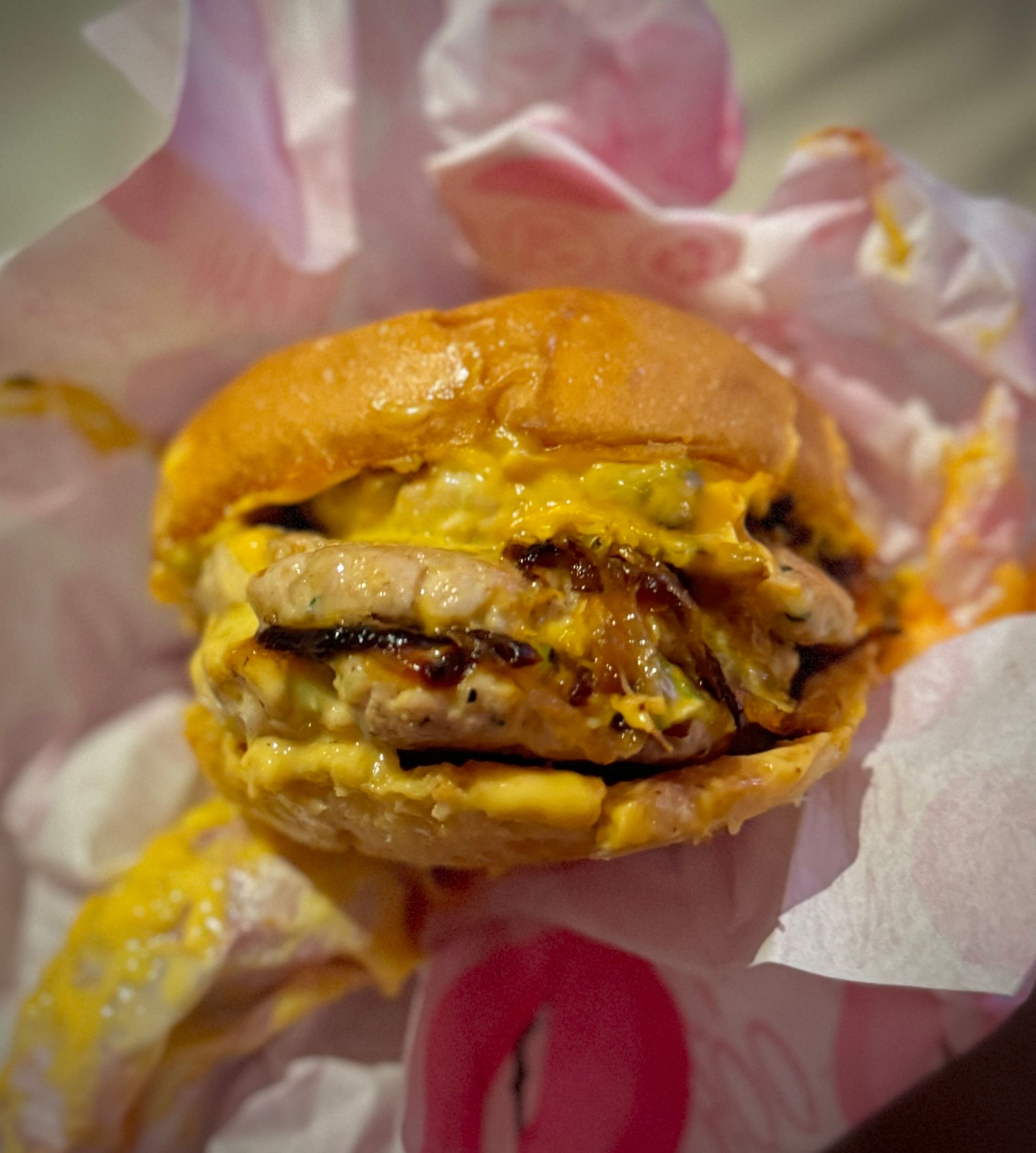 OOH MAMI Chicken 3x Smash Burger_0