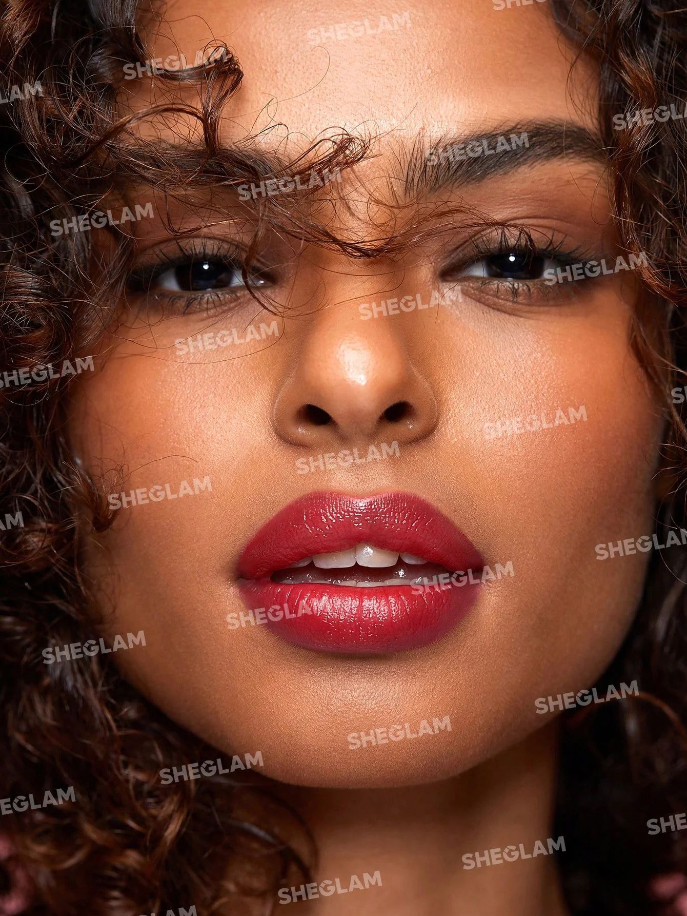 SHEGLAM Glam 101 Sheer Tinted Lipstick & Liner Duo - Cherry Glaze_6