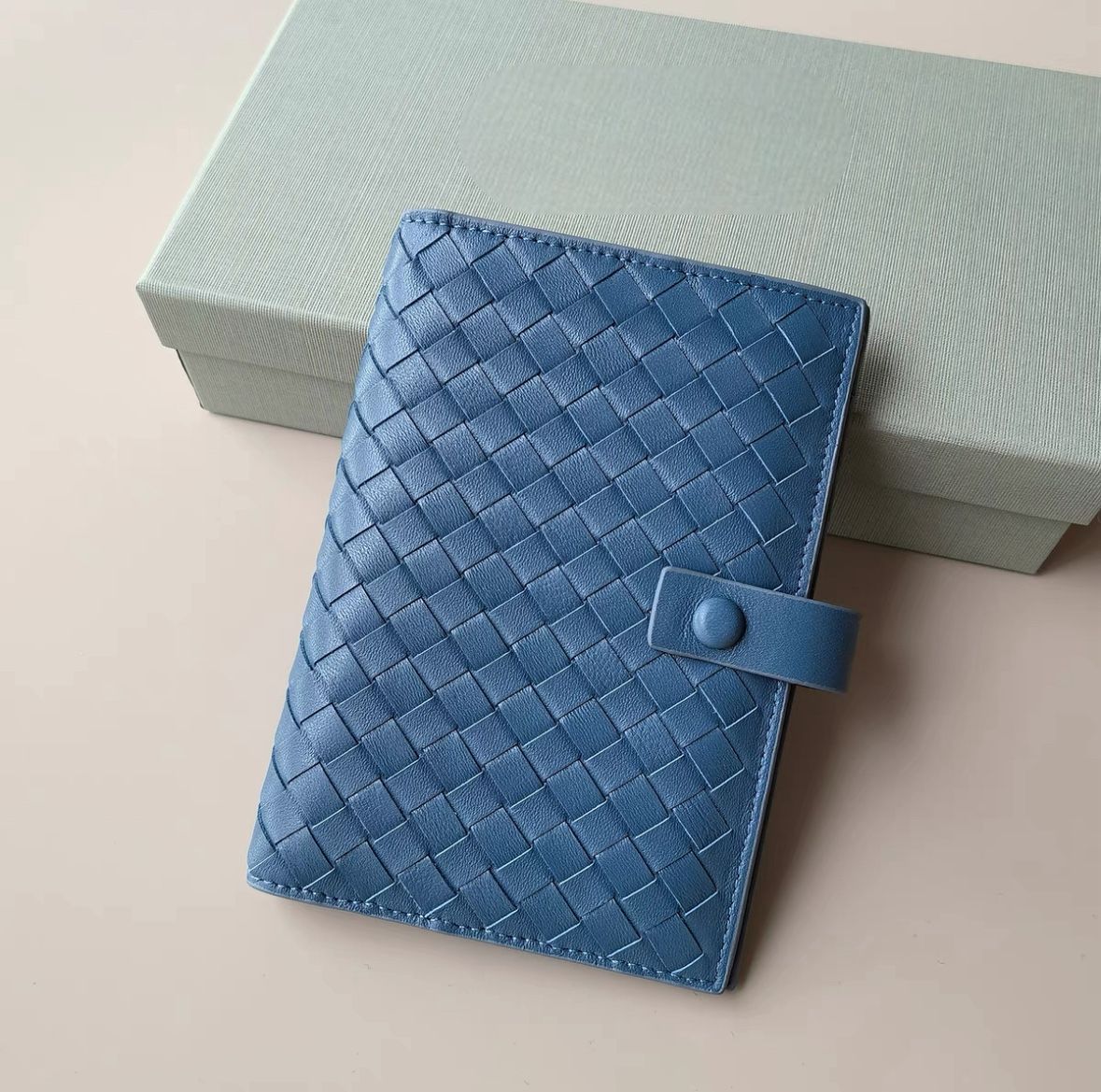 Weave Passport Holder _3