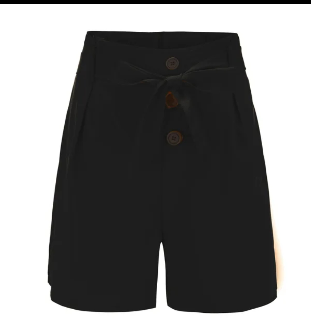 CLASSY HIGH-WAIST BELT SHORTS_6