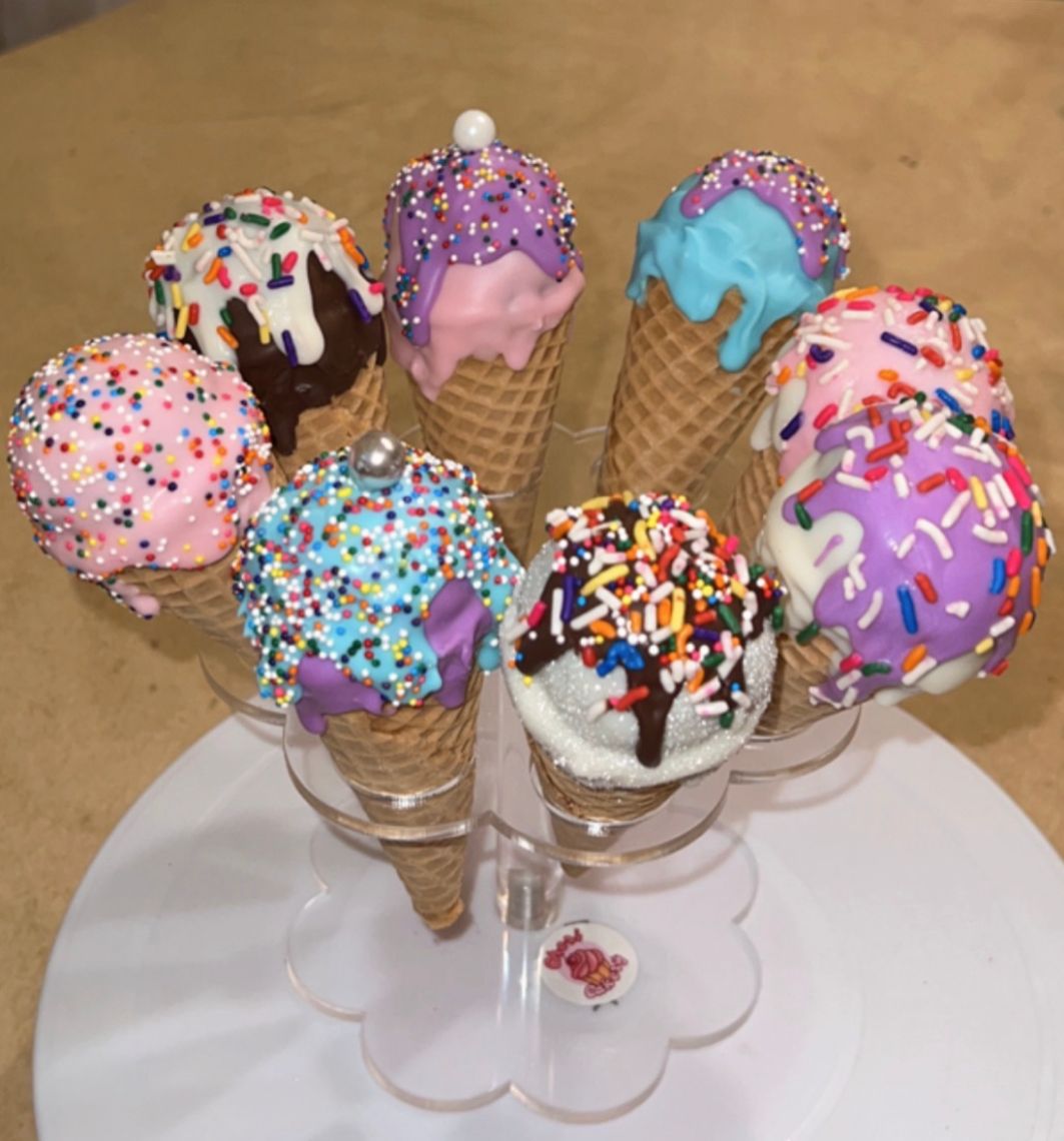 Ice Cream Cone Cake Pops_0