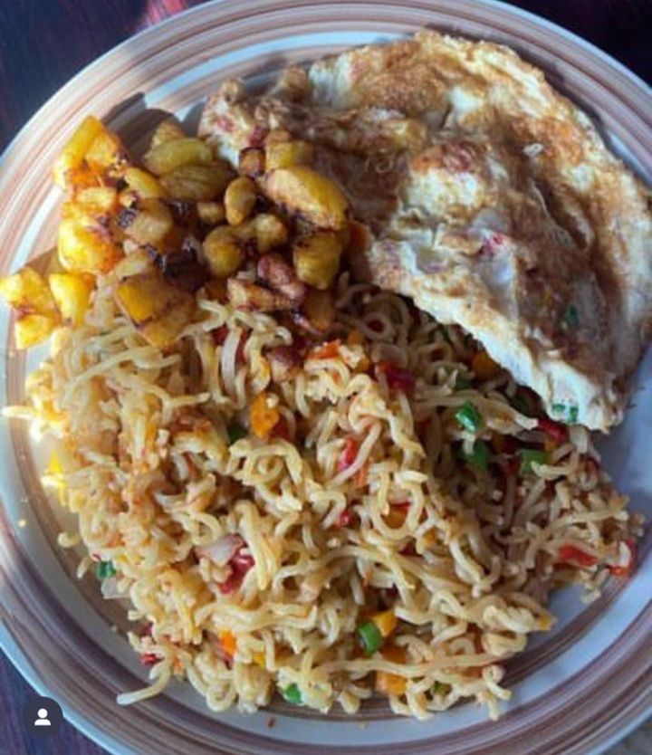 Indomie and egg with dodo_0