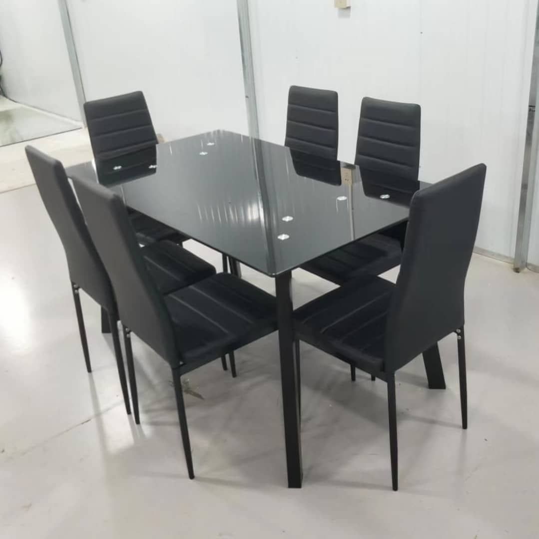 TABLE À MANGER VITRÉE AVEC 6 CHAISES_1