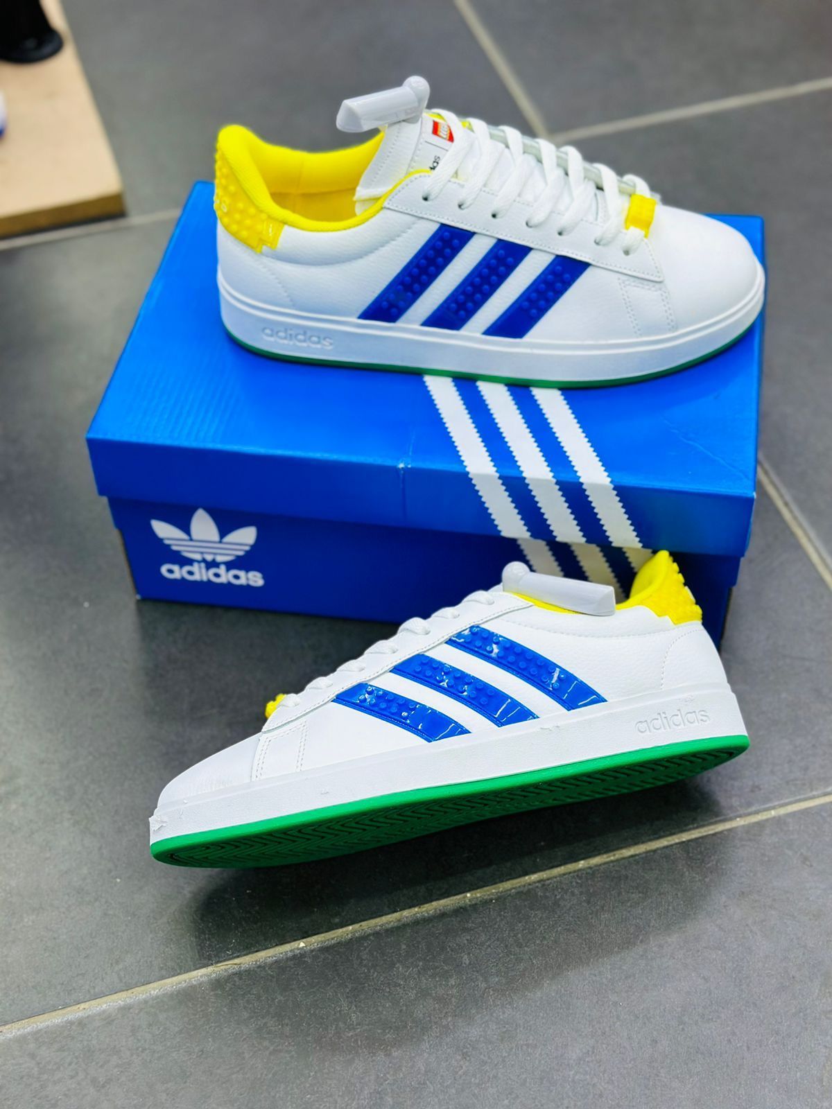 Adidas Lego_3