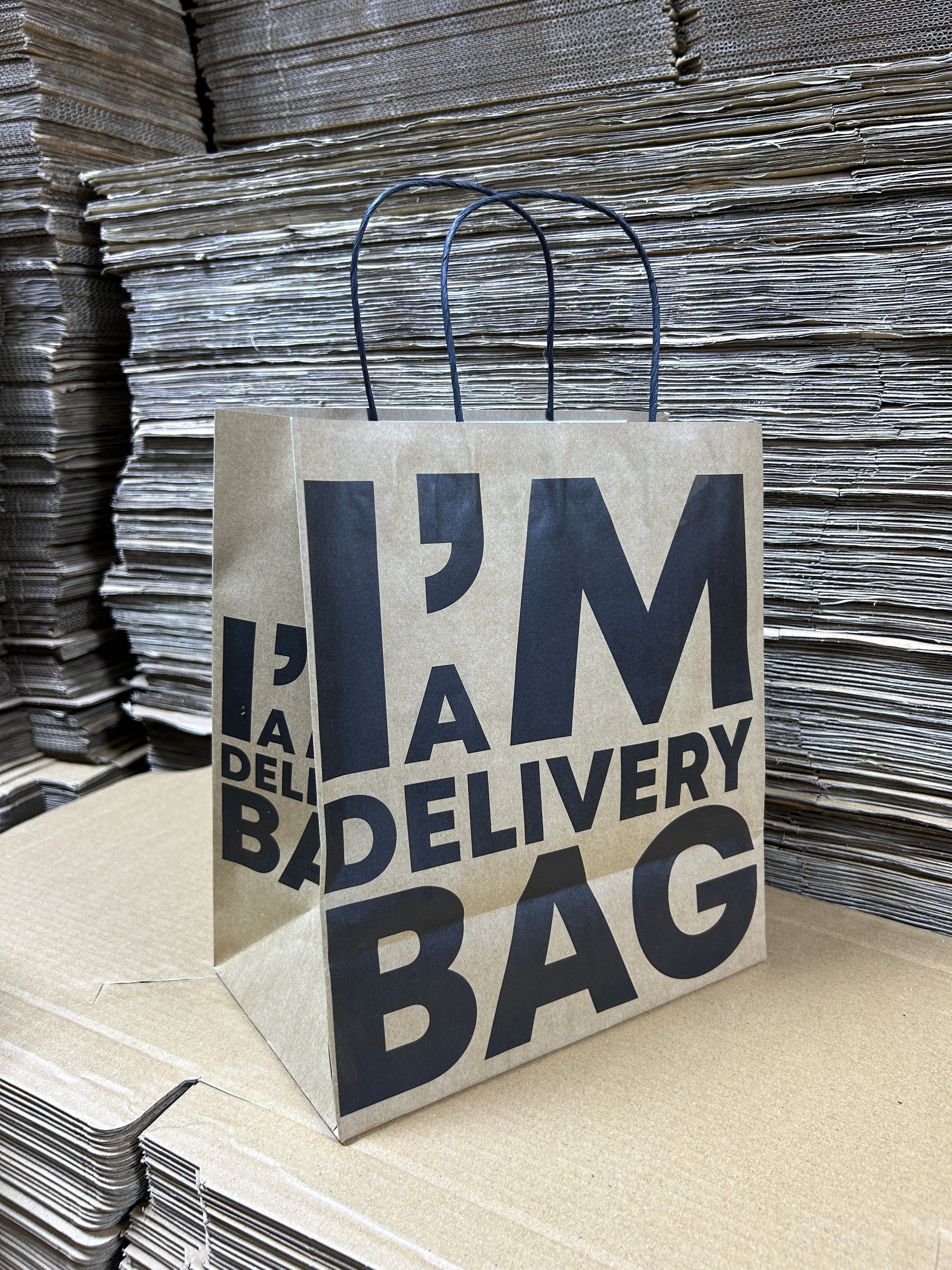 “I’M A DELIVERY BAG” KRAFT CARRIER BAGS - 12” x 10” x 5.5”  ( WITH HANDLES )_1