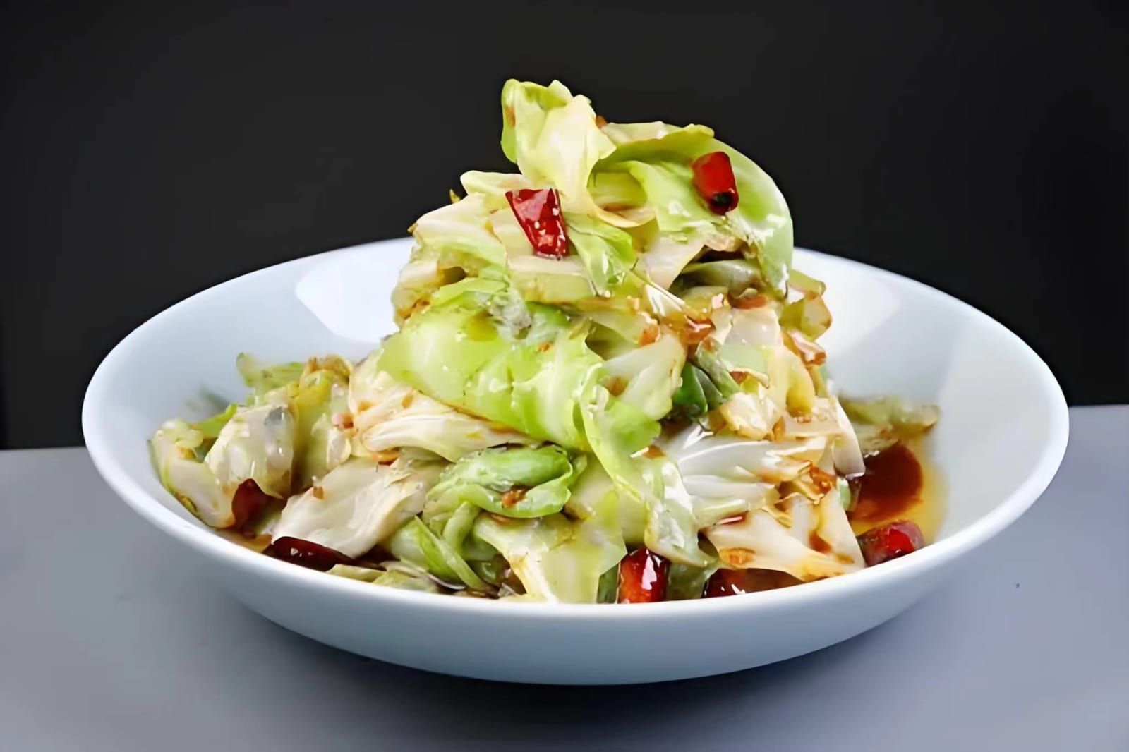 手撕包菜 Stir Fry Shredded Cabbage_0