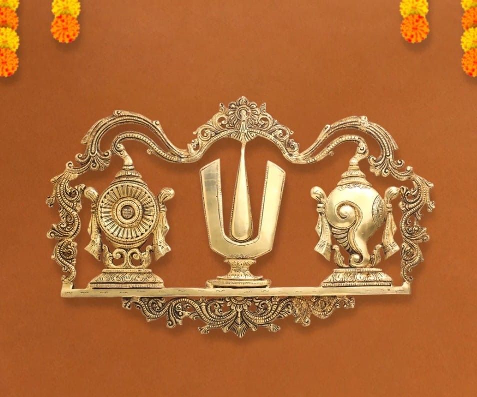 Shankha Chakra Namah Wall Hanging_0