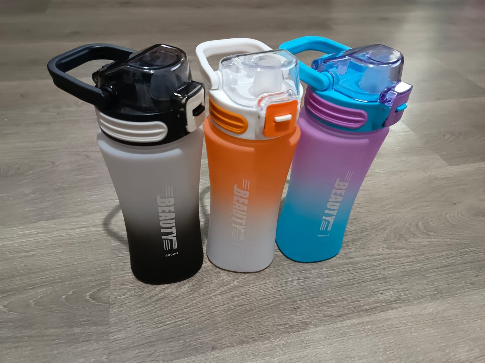 Multicolor (beauty) water bottle _2